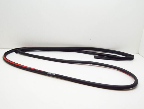 Volvo S60 MK1 door gasket front left 8663773 new