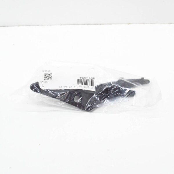 VOLVO V70 MK2 FRONT LEFT DRIP RAIL TRIM END 8663894 NEW GENUINE - Image 3