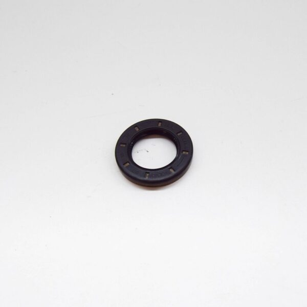 Volvo V70 MK2 Manual Transmission Input Radial Oil Seal 8675580 NEW GENUINE