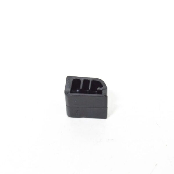 Volvo XC90 MK1 Seat Clip for Third Row 8686428 New - Image 3