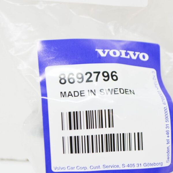 Volvo V60 MK1 cylinder head tube end 8692796 NEW ORIGINAL - Image 6