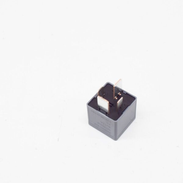Volvo S60 MK1 Accessory Power Relay 30765045 NEW REAL - Image 5