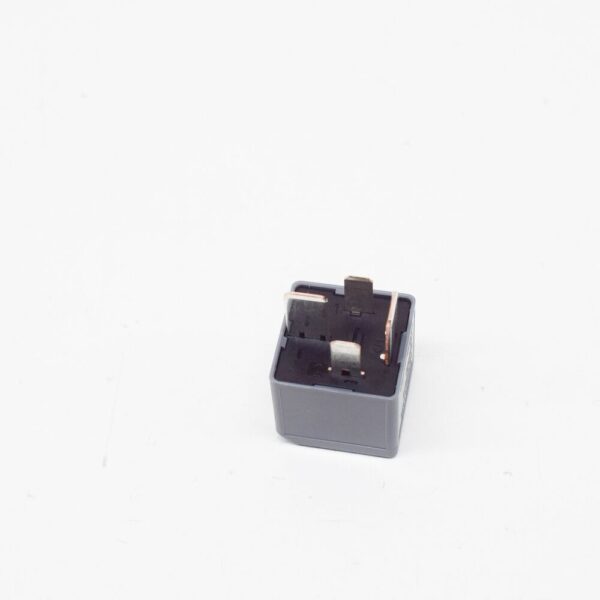Volvo S60 MK1 Accessory Power Relay 30765045 NEW REAL - Image 6