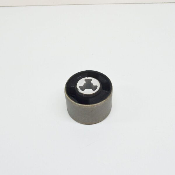 VOLVO XC90 MK1 Axle Bushing of Subframe Rear Suspension 9480857 GENUINE