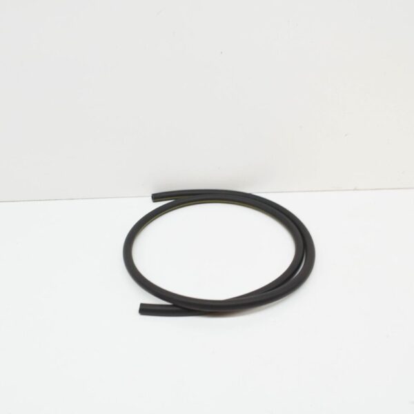 VOLVO V70 MK2 VACUUM HOSE 976736 NEW GENUINE - Image 3