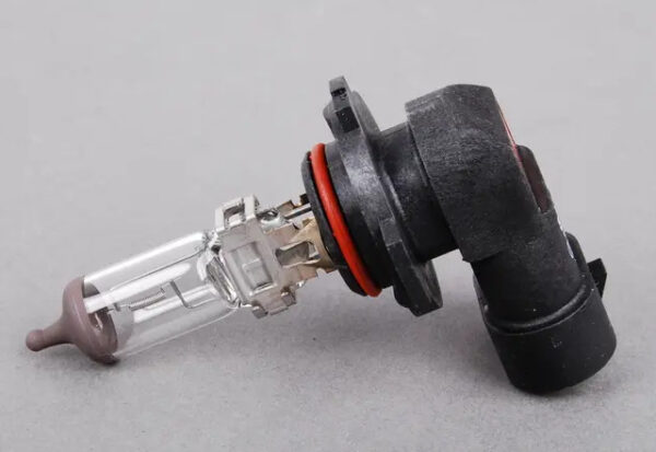 VOLVO XC90 MK1 H10 HALOGEN LAMP 989834 NEW GENUINE