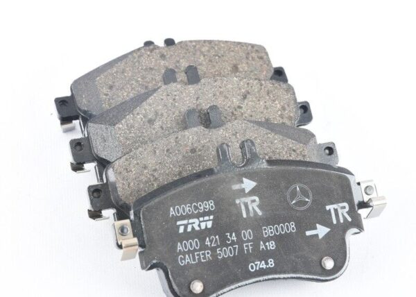 Mercedes-Benz A-Class W176 Original Front Brake Pads A0004202902 - Image 4