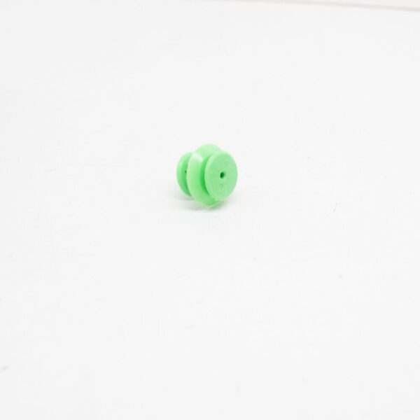 New MERCEDES-BENZ VITO W639 Front Paneling Mounting Clip A0009912771 - Image 4