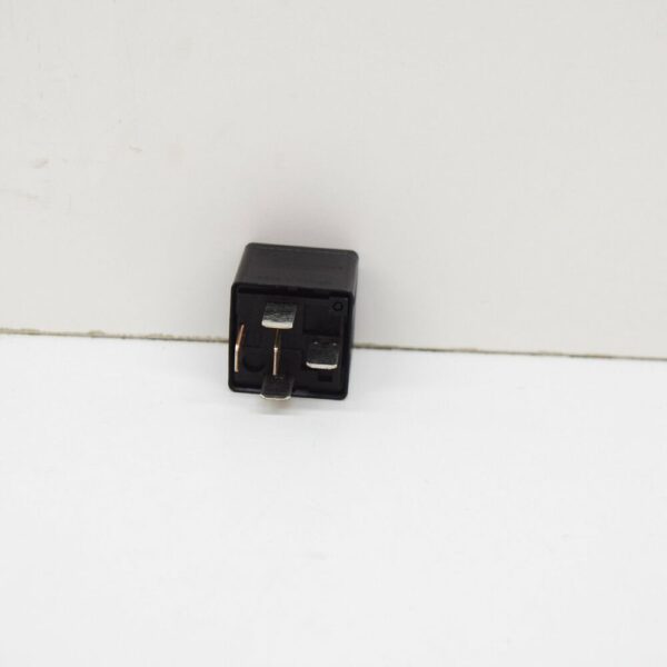 NEW MERCEDES BENZ E W210 SIGNAL INDICATOR RELAY A0025422119 TURN ORIGINAL - Image 4