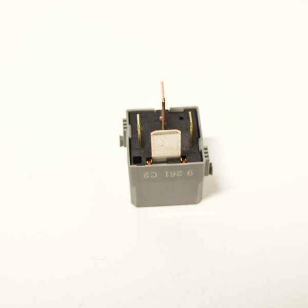 ORIGINAL Mercedes-Benz W164 N Relay A0025428719 - Image 5