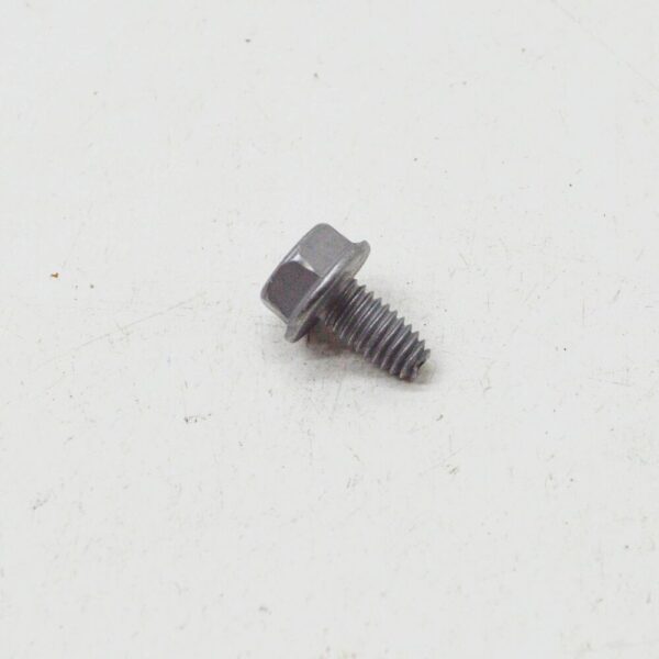 NEW MERCEDES-BENZ C W204 ROOF FRAME BOLT A0179906301 ORIGINAL - Image 4