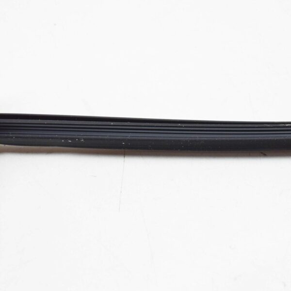 NEW MERCEDES-BENZ SALOON W123 SUNROF SEAL A1087820098 - Image 4