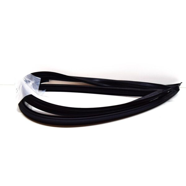 MERCEDES-BENZ E W124 Rear Left Side Window Sealing Frame A1246701939 NEW ORIGINAL - Image 4