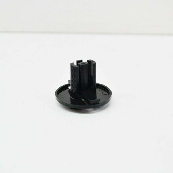 NEW MB E W124 HEADLIGHT RETAINER INSERT A1248210520 OEM - Image 4