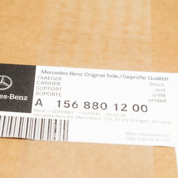 NEW MERCEDES-BENZ GLA-CLASS X156 RADIATOR GRILLE A1568801200 - Image 4