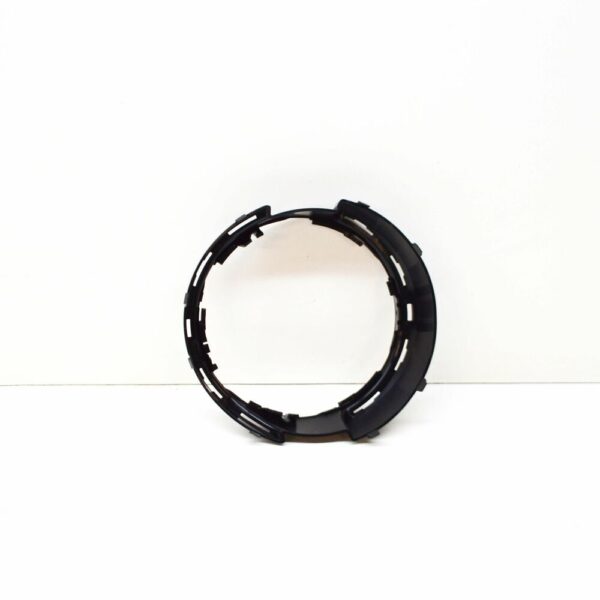 NEW MB GLA X156 FRONT RADIATOR GRILLE EMBLEM RING TRIM A1568880500 ORIGINAL - Image 4