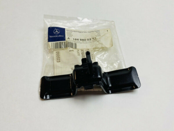 A1648800311