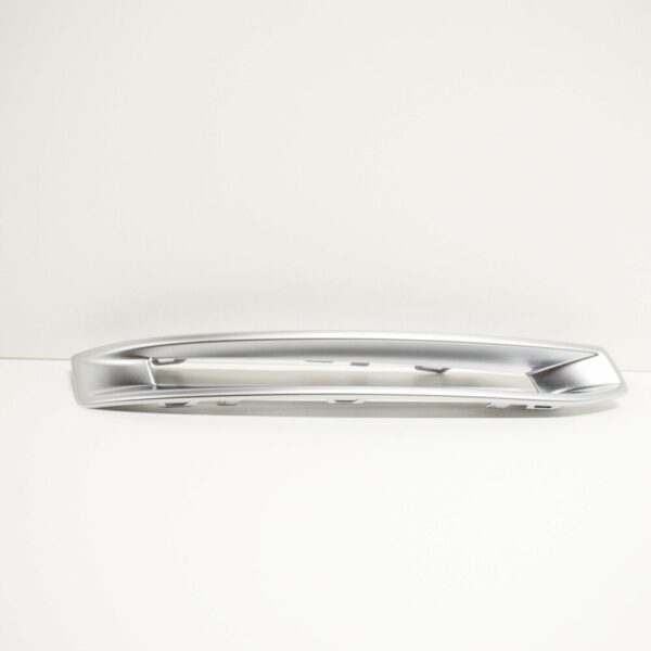 NEW MERCEDES BENZ M W166 FRONT BUMPER LEFT GRILLE BEZEL TRIM A1668852774 - Image 4