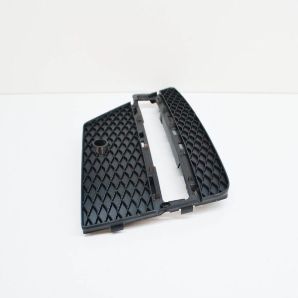 A1668852822
