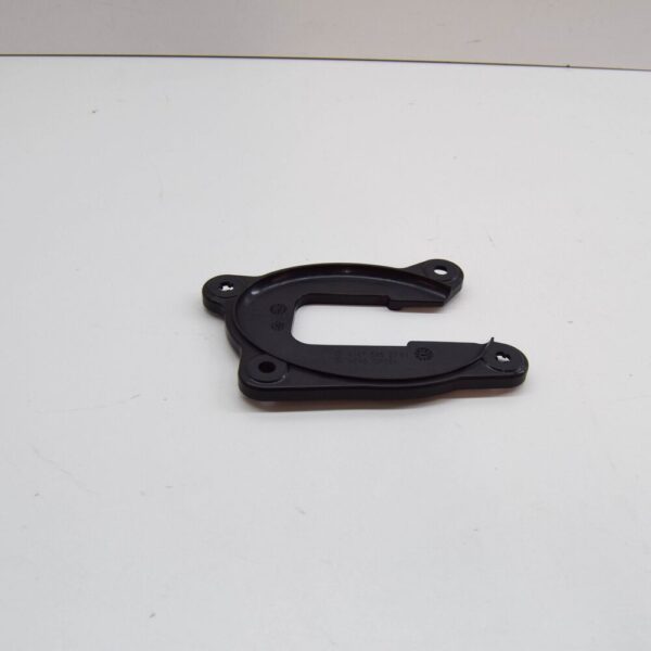 MERCEDES-BENZ GLE W167 BLIND PLUG BRACKET A1675452701 NEW ORIGINAL - Image 4