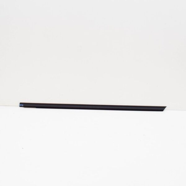 MB A W176 door window exterior trim front right A1767250482 NEW original - Image 4