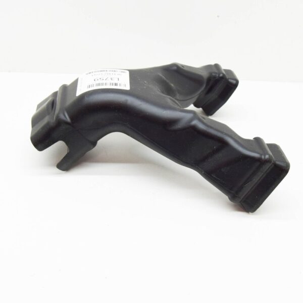 Mercedes-Benz GLA H247 Medium Air Channel A1778310200 NEW ORIGINAL - Image 4