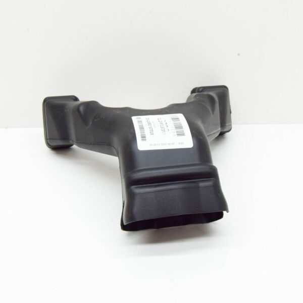 Mercedes-Benz GLA H247 Medium Air Channel A1778310200 NEW ORIGINAL - Image 5