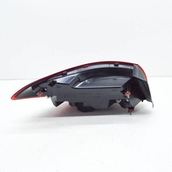 NEW MERCEDES-BENZ A W177 REAR RIGHT TAILLIGHT A1779067000 - Image 4