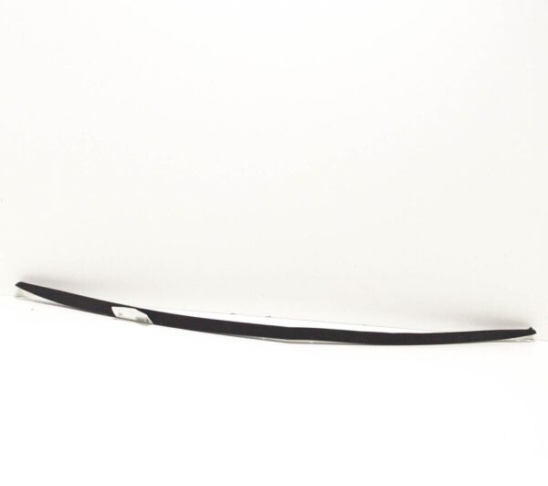 New ORIGINAL Mercedes-Benz GT C190 AMG Front Lower Bumper Spoiler A1908850000 - Image 4