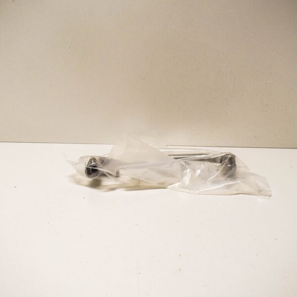 NEW MERCEDES BENZ SLS C197 AMG LEFT FEED OIL LINE A1972701296 - Image 4