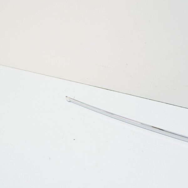 New MB C W204 Front Left Door Lower Chrome Molding Trim A2047200180 - Image 4