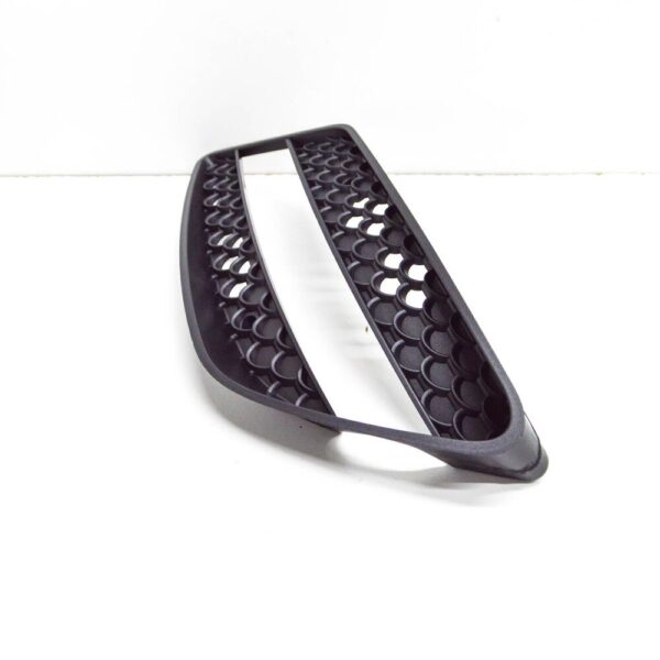 MB C W204 Front Bumper Right Radiator Grill A2048850753 NEW REAL - Image 5