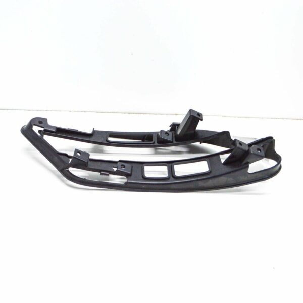 NEW MB C W204 FRONT BUMPER COVER RIGHT GRILLE BRACKET A2048852914 - Image 4
