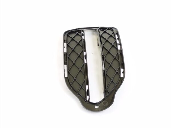 ORIGINAL Mercedes-Benz GLK X204 Facelift Front Bumper Right Grill A2048857223 - Image 4