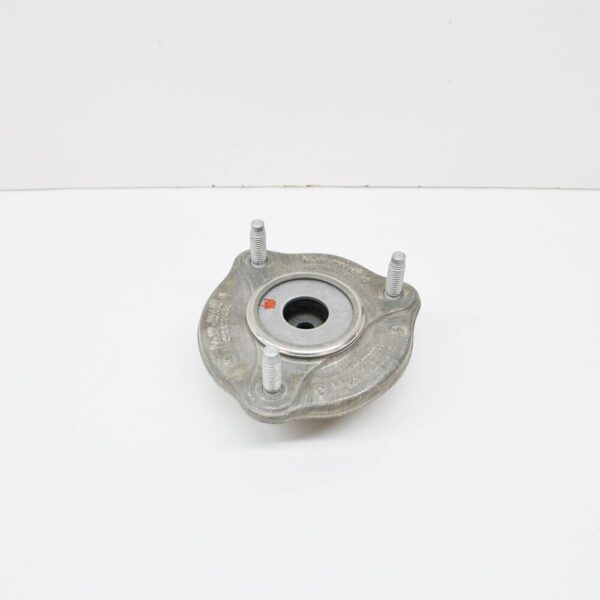 NEW MERCEDES-BENZ C W205 FRONT COIL SPRING SUPPORT BUSHING A2053230220 ORIGINAL - Image 4