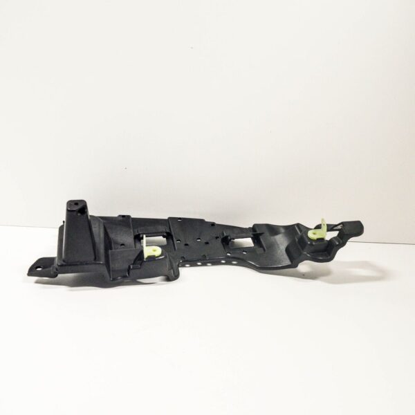 MB C W205 Rear Right Bumper Mount A2058851814 NEW REAL - Image 5