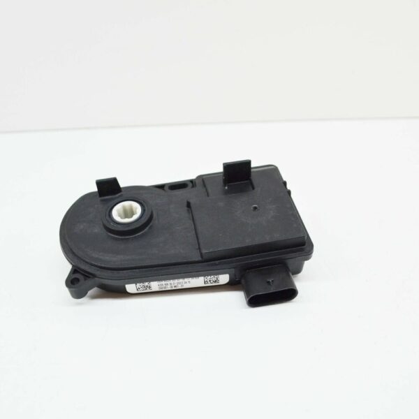NEW MERCEDES-BENZ C W205 RADIATOR CAP ACTUATOR A2059063501 ORIGINAL