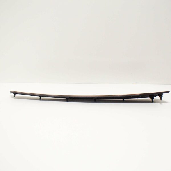 OEM MB E A207 FRONT LEFT GARNISH MOULDING UPPER TRIM A20772021222A02 ORIGINAL - Image 4