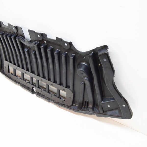 Mercedes Benz E W212 engine splash protection underbody A2125205323 new - Image 4