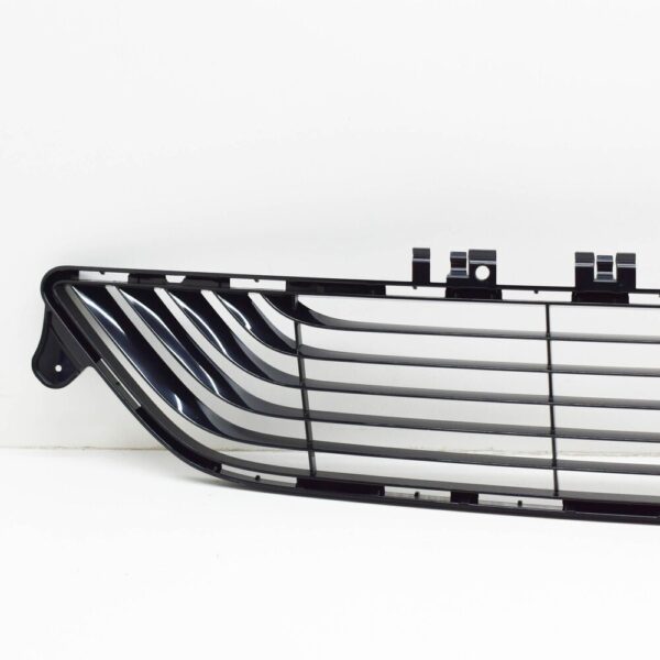 NEW MB E-CLASS W212 FRONT BUMPER LOWER GRILLE A2128850722 2015 ORIGINAL - Image 4