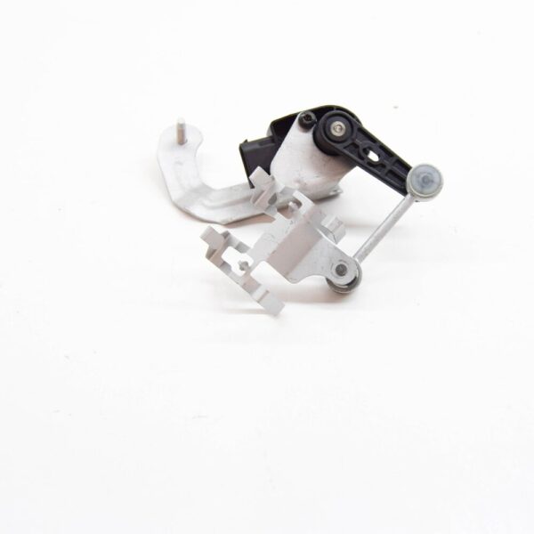Mercedes-Benz C W205 Rotation Angle Sensor Rear Right A2139050801 NEW