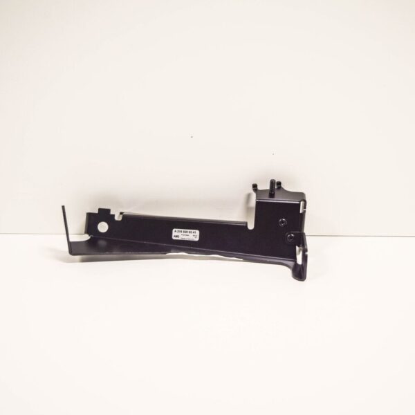 NEW MERCEDES BENZ E W212 FRONT LEFT DEFLECTOR BRACKET A2185200241 ORIGINAL - Image 4