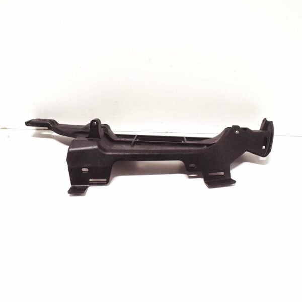 NEW MB CLS C218 REAR BUMPER TAIL PIPE LEFT BRACKET A2188851914 ORIGINAL - Image 4