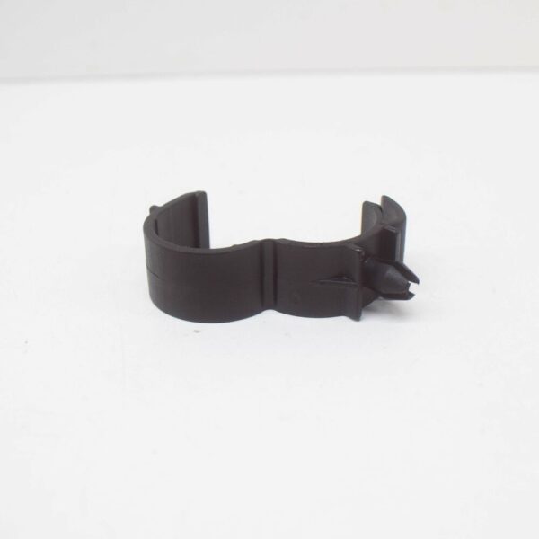 NEW MERCEDES-BENZ SLK R170 COOLANT HOSE BRACKET A2208320314 ORIGINAL - Image 4