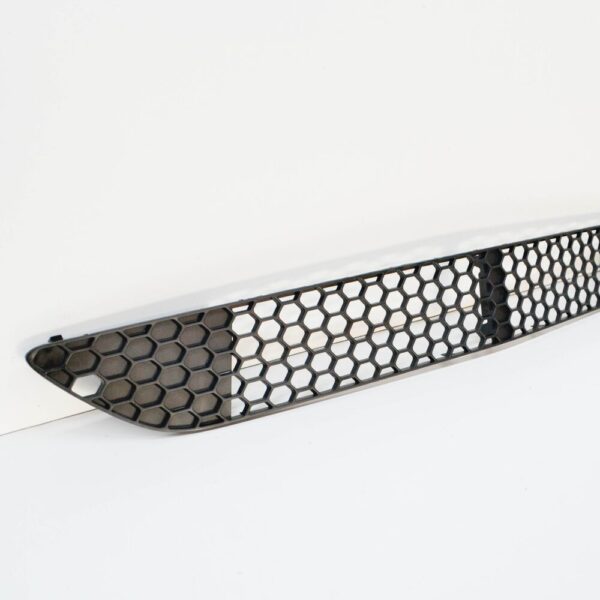 NEW MB S-CLASS W221 FRONT BUMPER AMG LOWER CENTER GRILLE A2218850053 ORIGINAL - Image 4