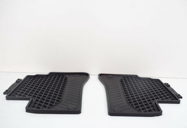 NEW MERCEDES-BENZ S W222 REAR FLOOR MAT SET A22268050489G33 ORIGINAL - Image 4