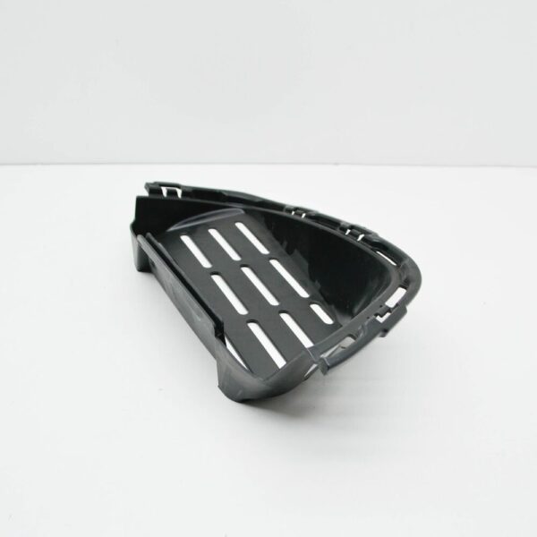 NEW MERCEDES-BENZ S W222 AMG FRONT LEFT AIR DUCT SEGMENT A2228852702 - Image 4