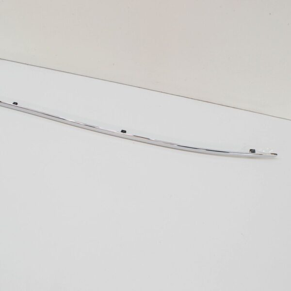New MERCEDES-BENZ Maybach S W223 Front Hood Center Trim Bar A2237504300 - Image 4