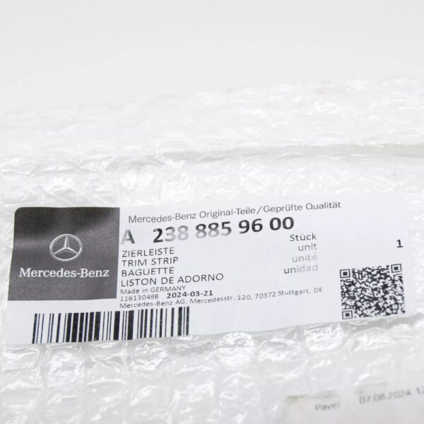 MERCEDES-BENZ E C238 Rear Bumper Center Lower Trim Strip A2388859600 NEW - Image 4