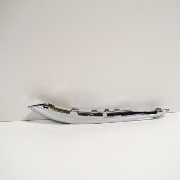 New Mercedes Benz B W246 Front Left Chrome Bumper Molding A2428850174 - Image 4